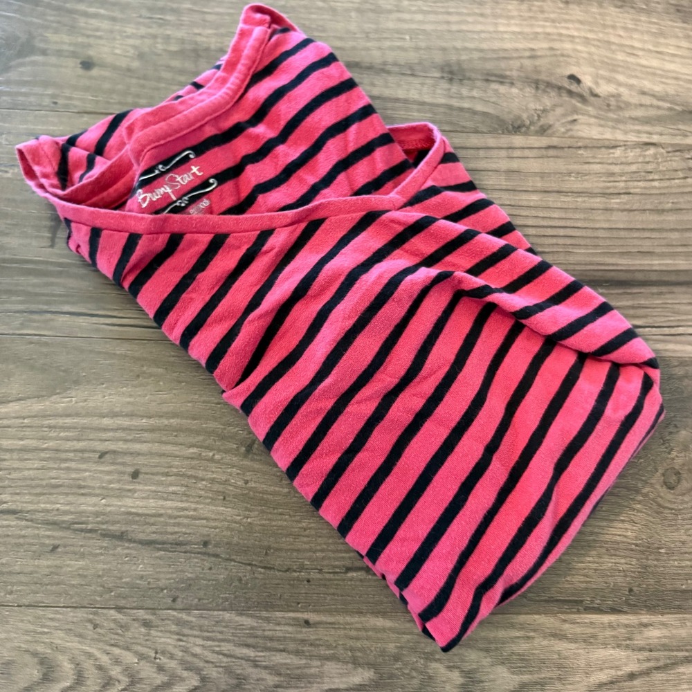 Motherhood Maternity BumpStart Pink Black Striped Ruched V-Neck Tee Small